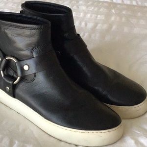 Frye  Harness booties